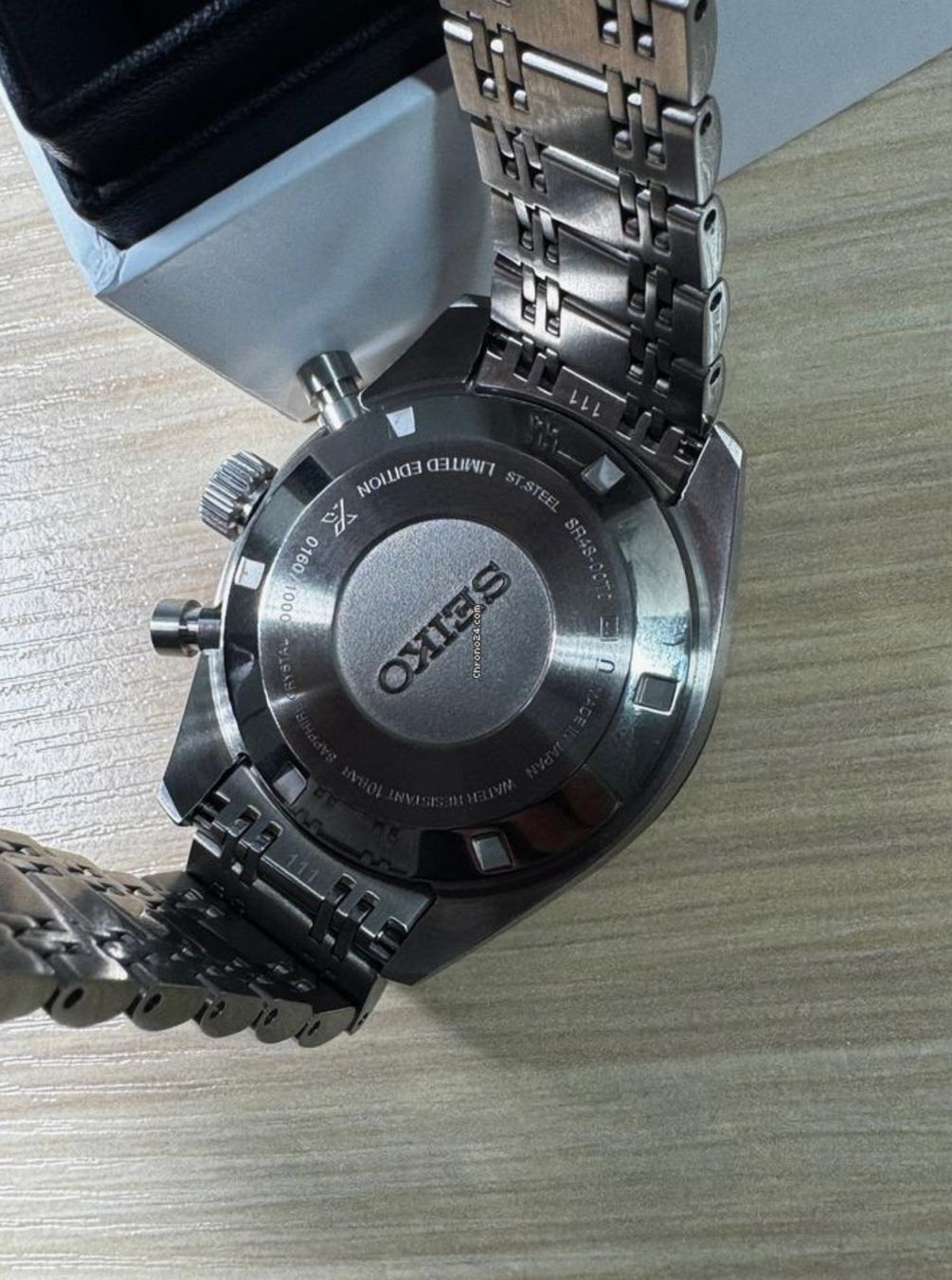 Montre chronographe exceptionnelle Seiko Prospex SRQ049 Panda en édition limitée
