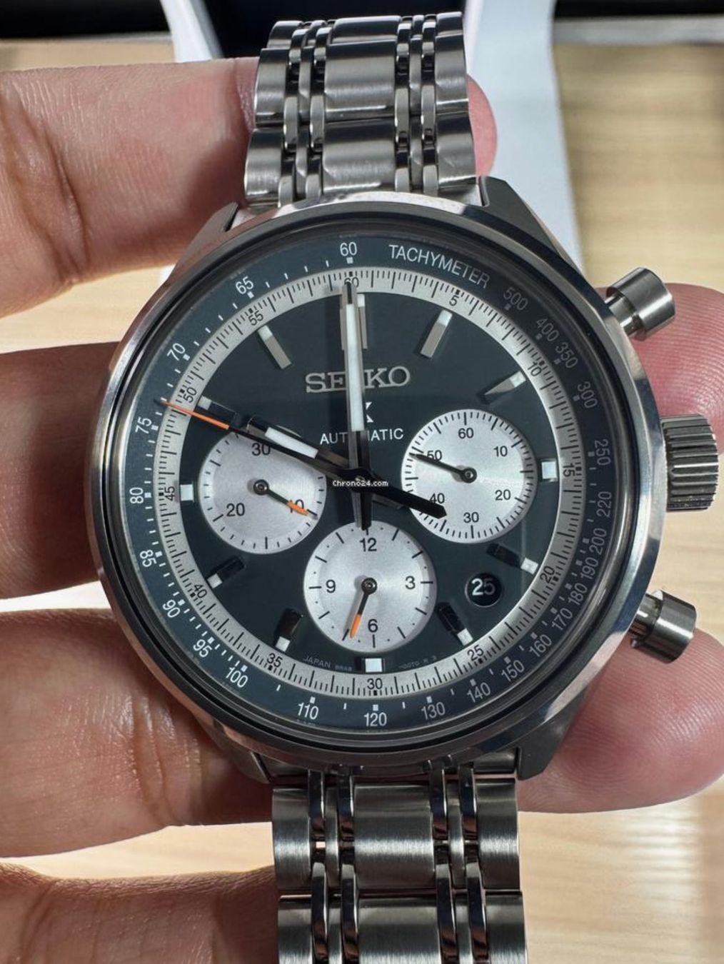 Montre chronographe exceptionnelle Seiko Prospex SRQ049 Panda en édition limitée