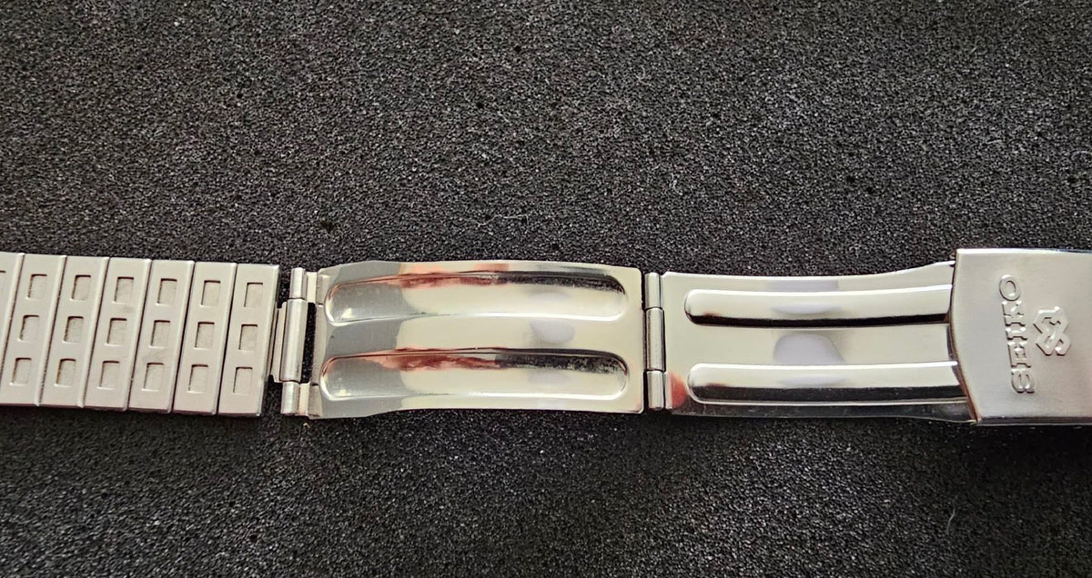 Montre de collection Seiko Alien Ripley de 1983