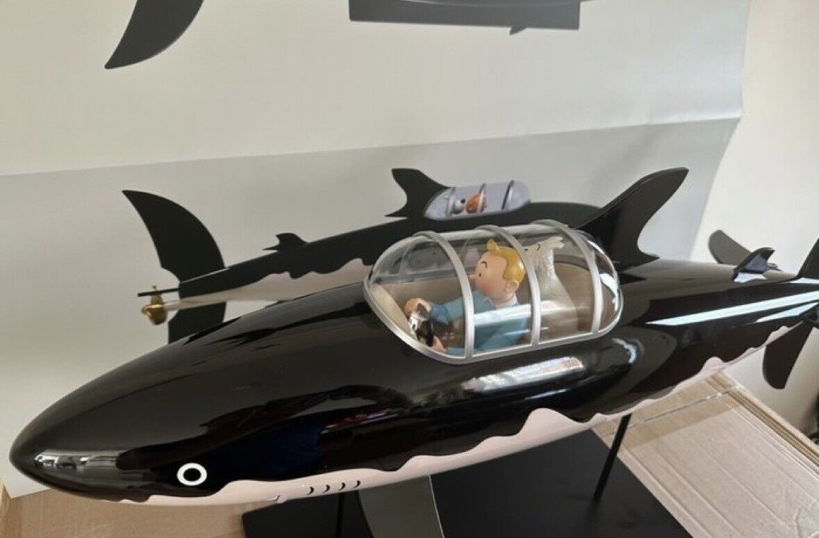 Figurine Tintin dans le sous-marin