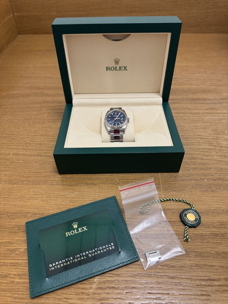Rolex Datejust 36 126234 avec cadran bleu cannelé et bracelet Oyster