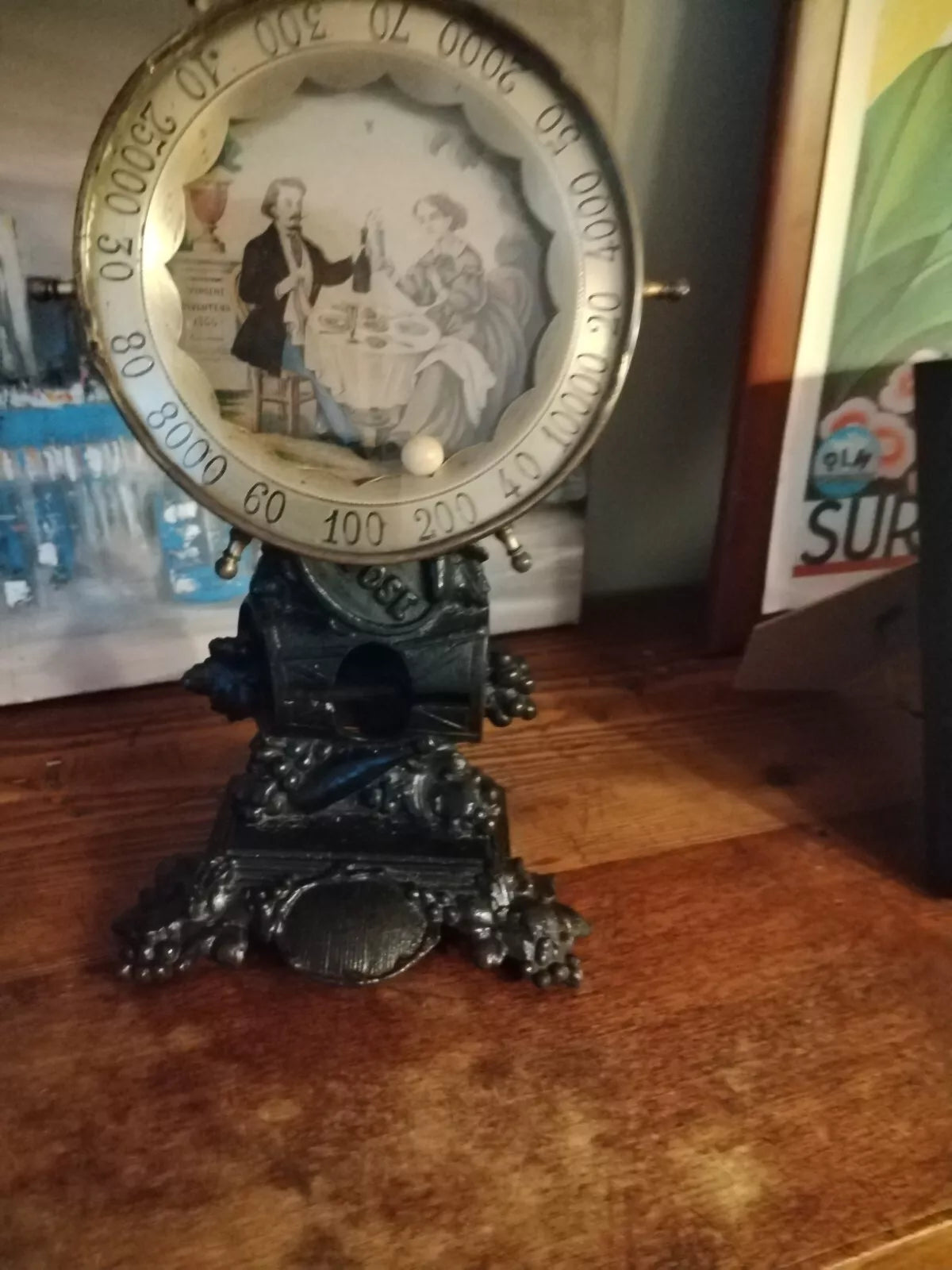 Jeu ancien à roulettes
