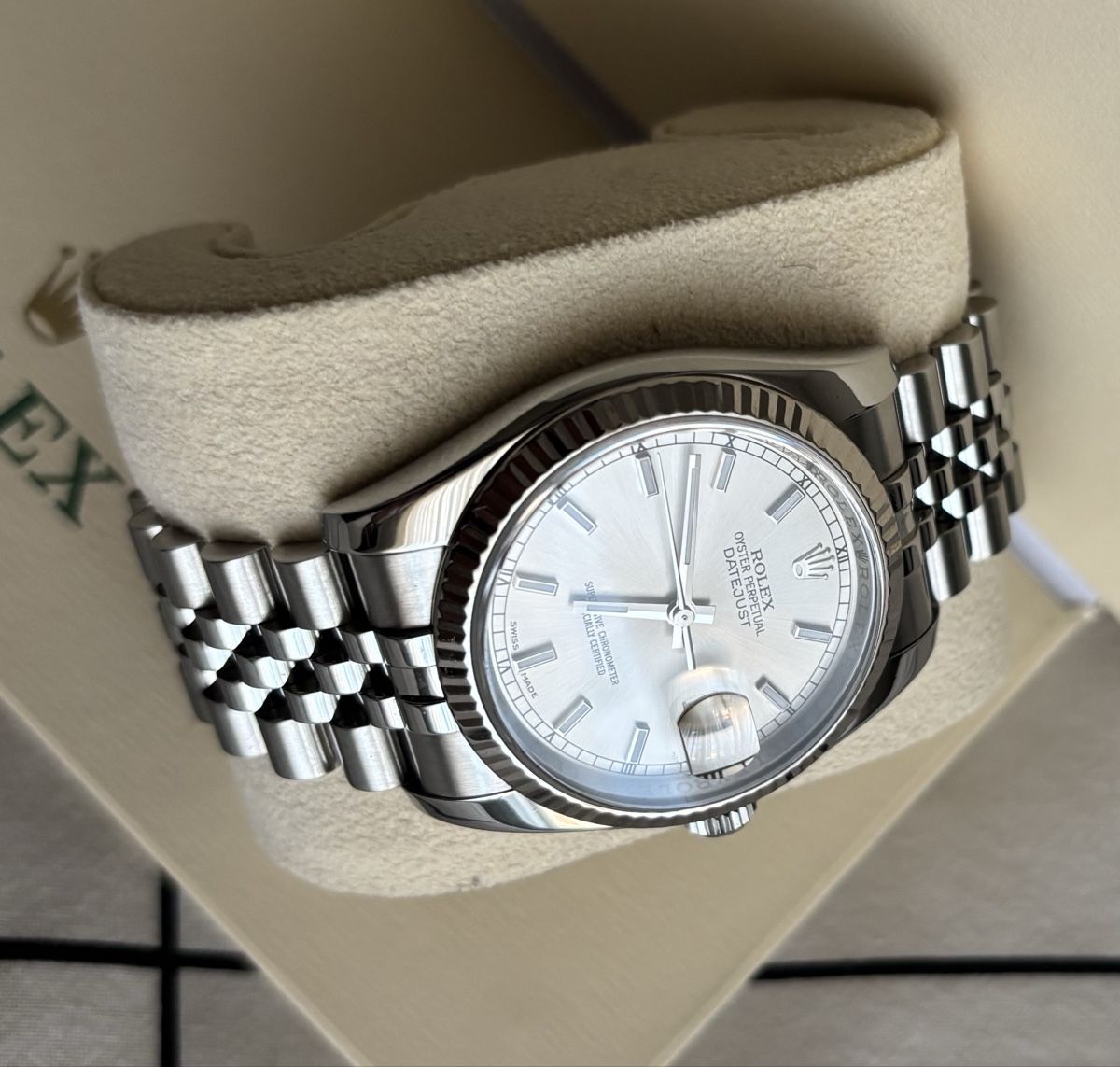 Montre de prestige Rolex Datejust 116234