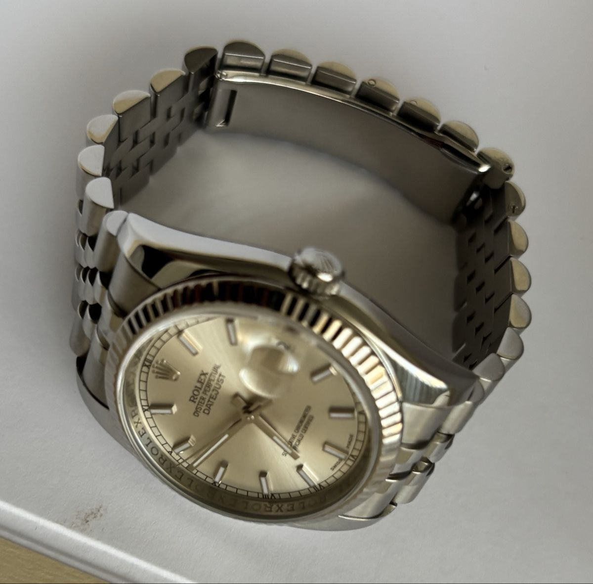Montre de prestige Rolex Datejust 116234