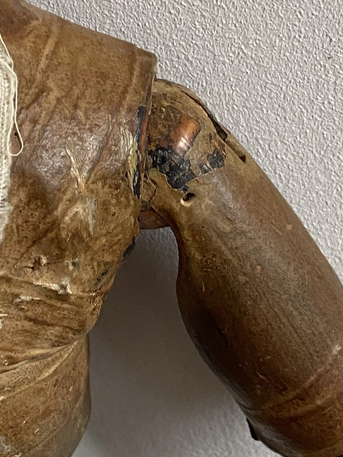 Ancien mannequin d’artiste en bois articulé