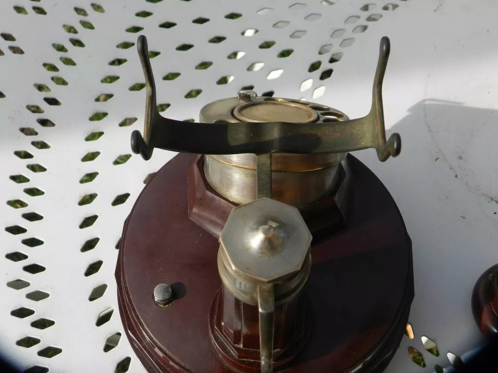 Téléphone antique de jacqueson