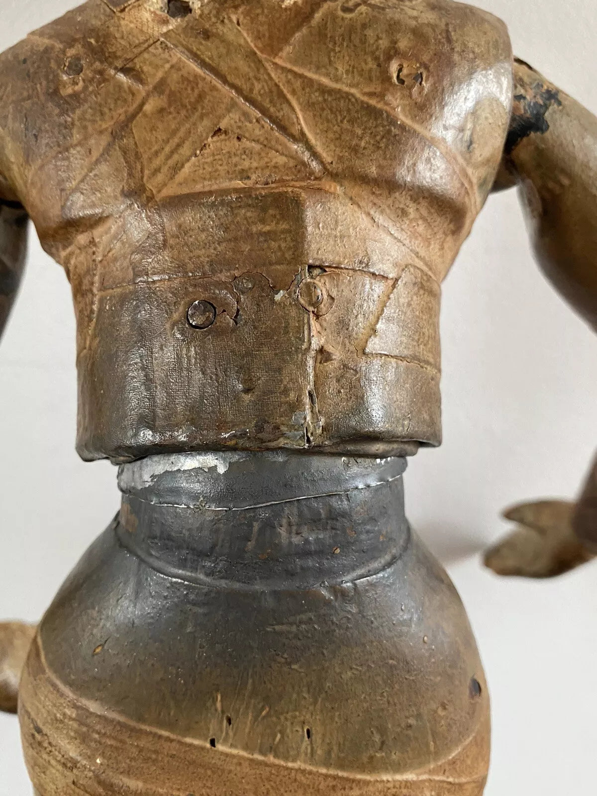 Ancien mannequin d’artiste en bois articulé