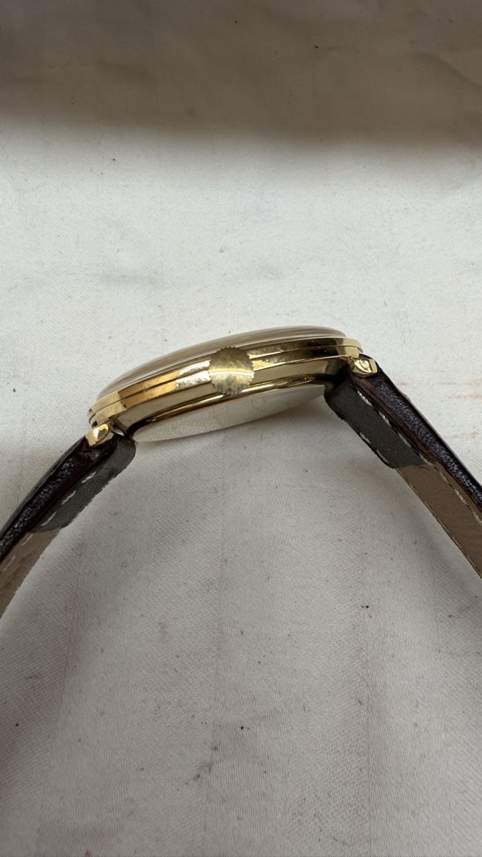 Montre IWC authentique