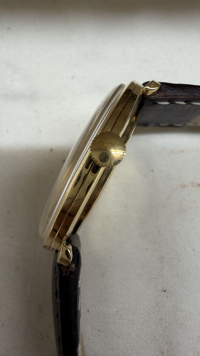 Montre IWC authentique