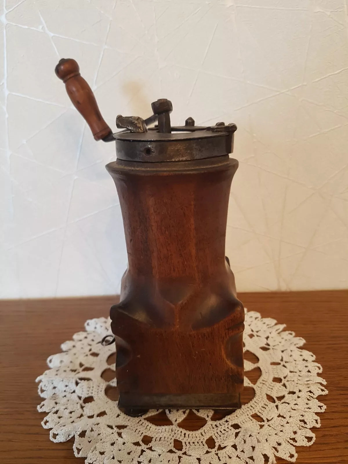 Moulin à café louis 14
