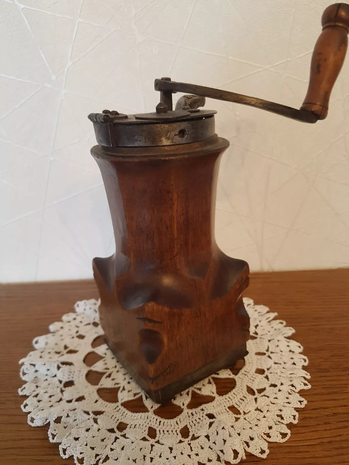 Moulin à café louis 14