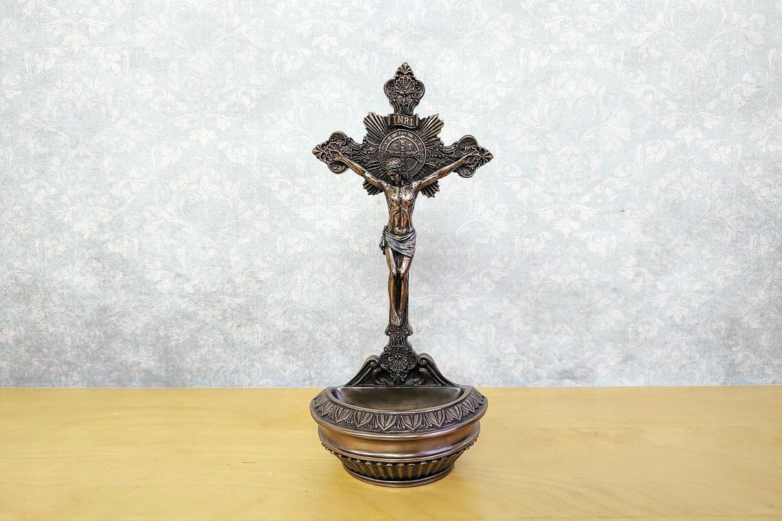 bénitier avec crucifix - Décoration d'autel catholique, support d'eau bénite mural ou de table, cadeau religieux