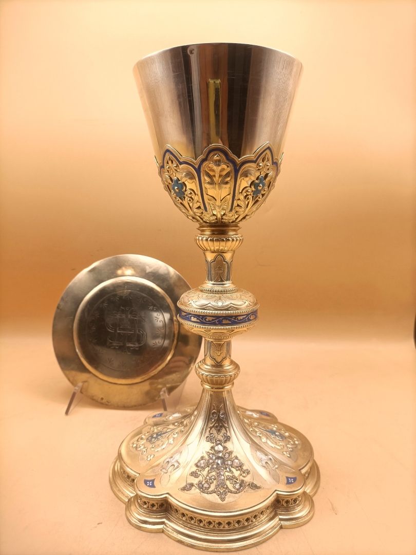 calice en argent doré , emaux , fleurdelysé , diamants fin XIX°