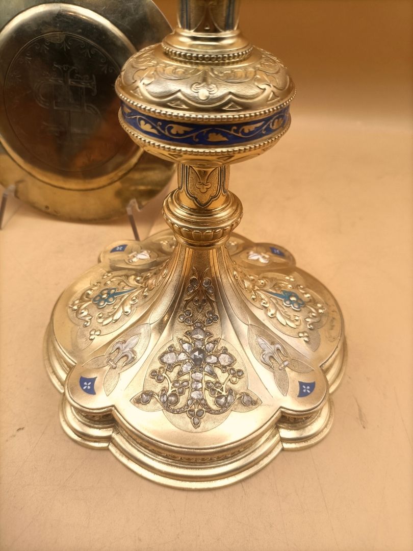calice en argent doré , emaux , fleurdelysé , diamants fin XIX°