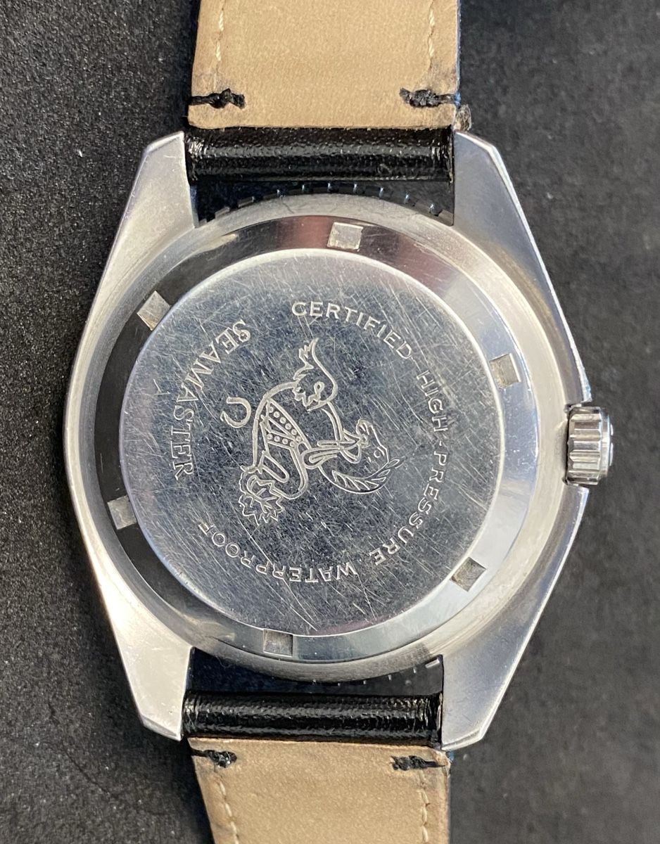 Montre vintage Omega Seamaster 300 à remontage automatique