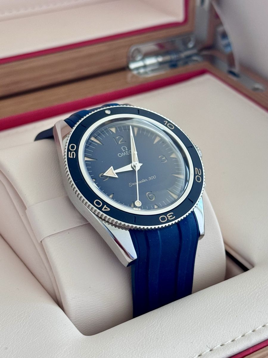 Omega Seamaster 300 Master Co-Axial cadran bleu 41 mm
