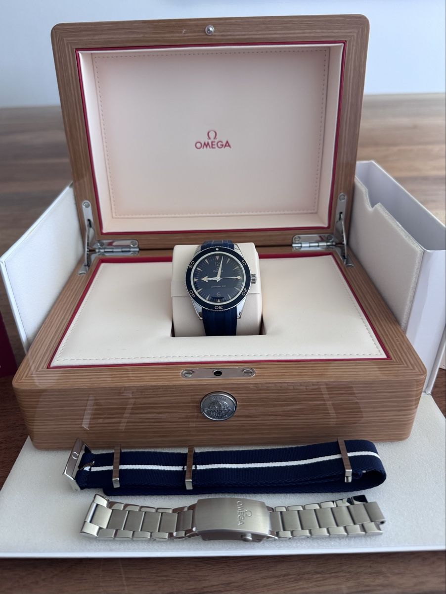 Omega Seamaster 300 Master Co-Axial cadran bleu 41 mm