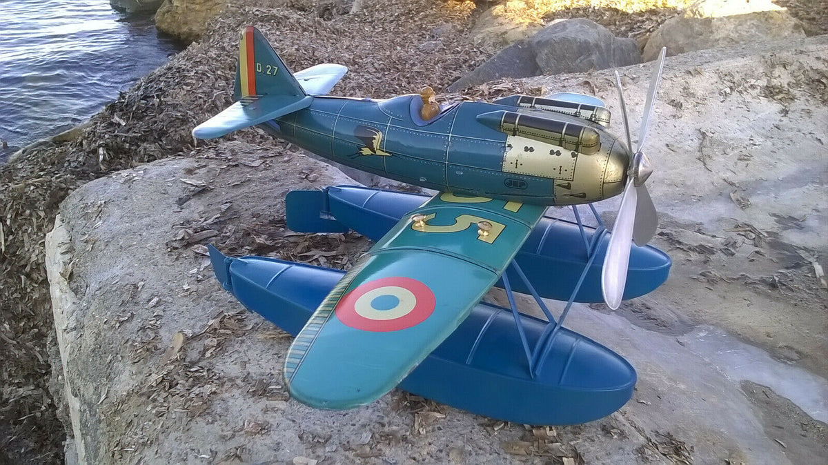 Jouet hydravion