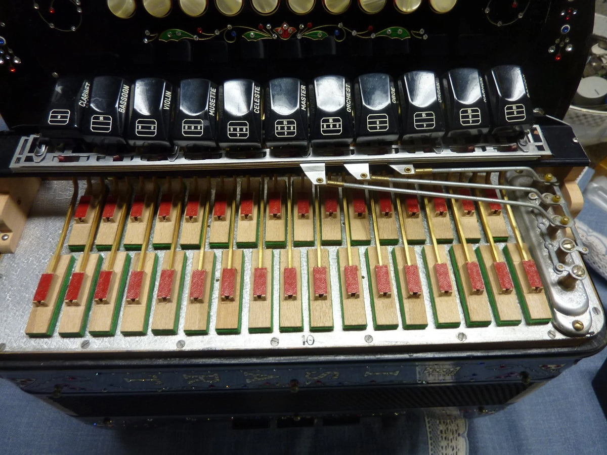 Rare et magnifique ancien accordéon diatonique FISART