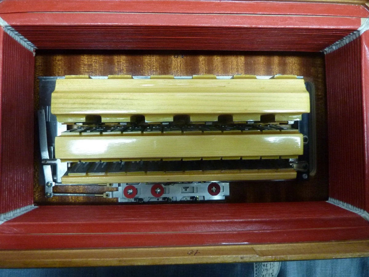 Rare et magnifique ancien accordéon diatonique FISART