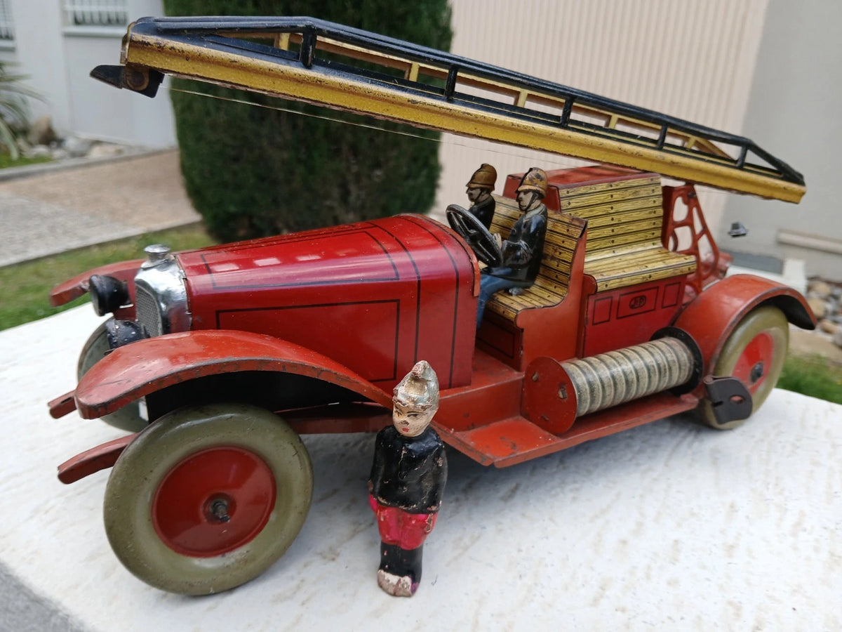 JEP POMPIER DELAHAYE AVEC SES 2 POMPIERS NO CR CIJ JOUET CITROEN JOUET ANCIEN