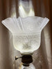 Lampe à pétrole ancienne