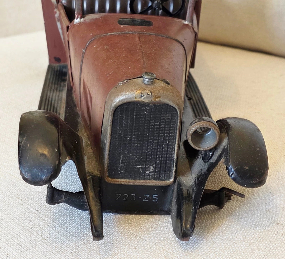 JOUET ANCIEN EN TÔLE ROUGE CAMIONNETTE CITROËN 1930