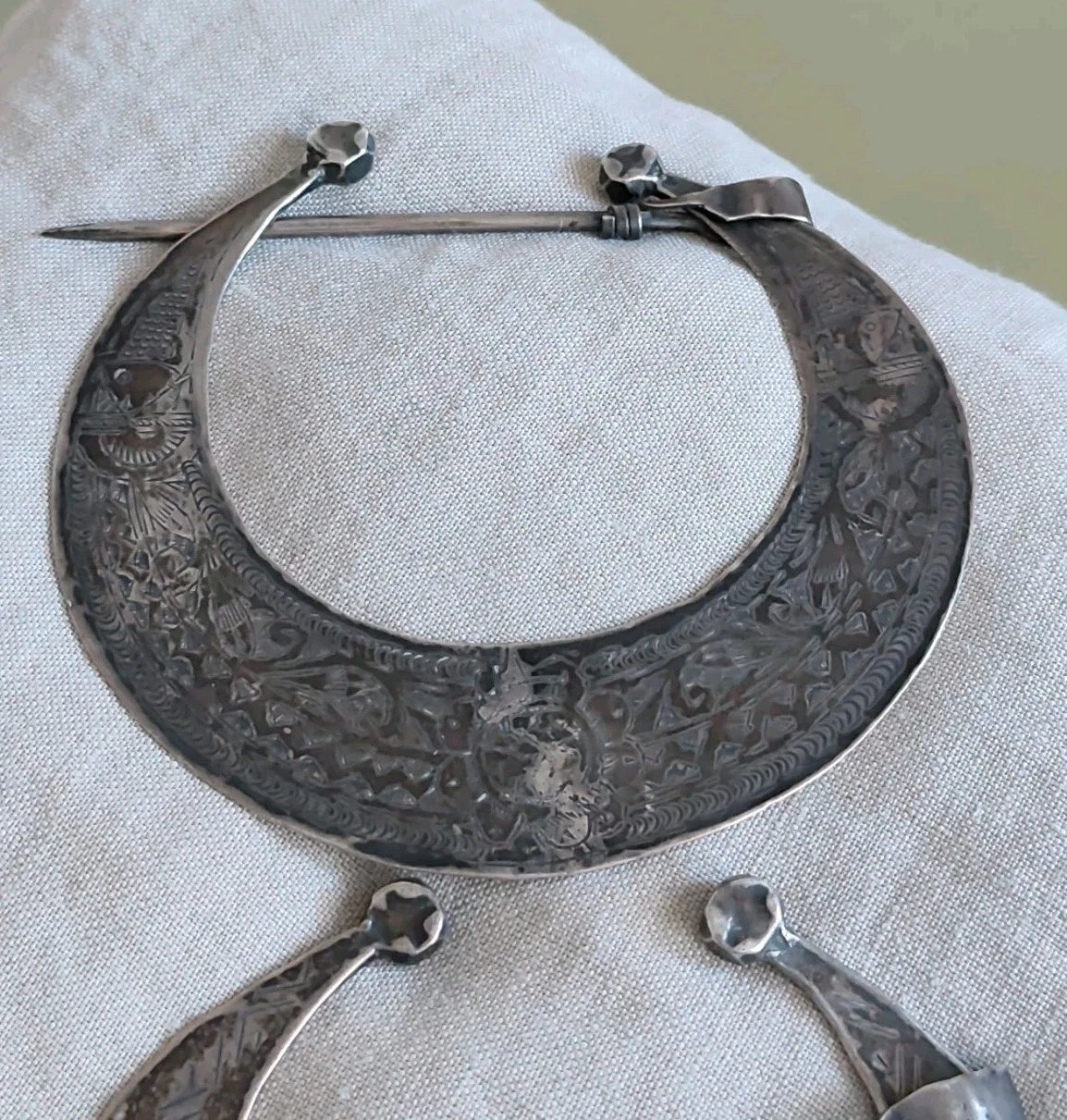Ancienne paire de fibules berbère argent massif poinçons