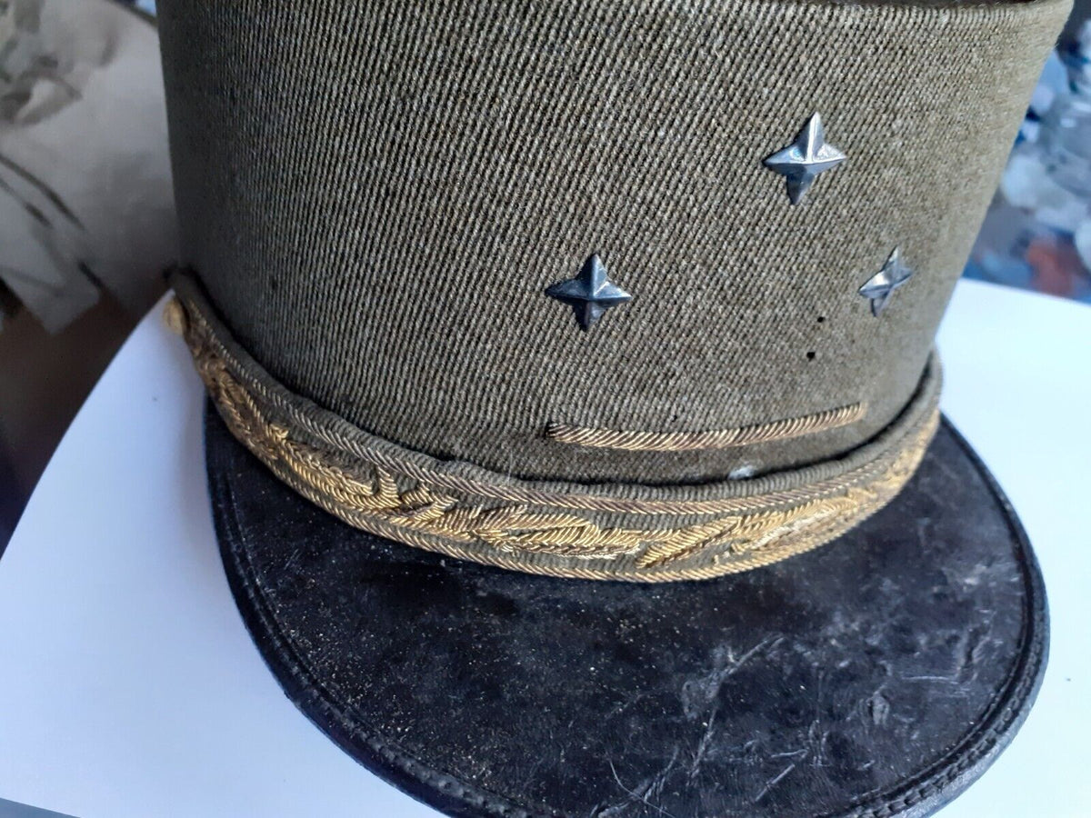 Très  beau et très rare Kepi de campagne d'un général de division (avec barre dorée de commandement supérieur)
