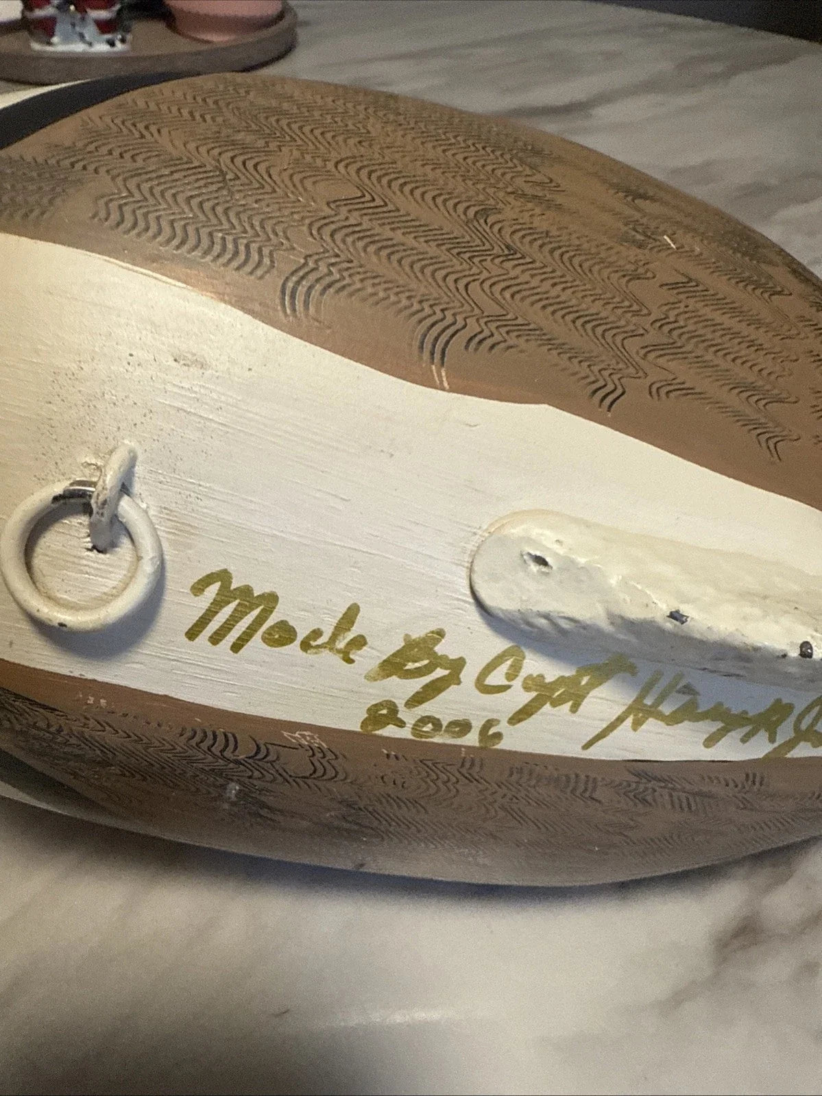 Canard mandarin en bois massif sculpté, leurre vintage du capitaine harry jobes