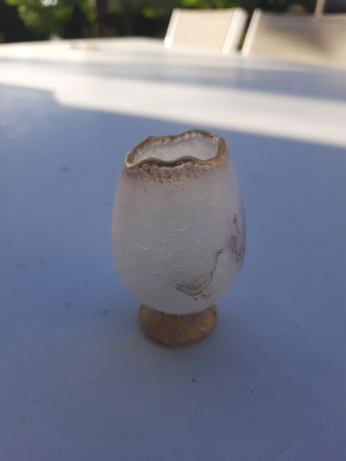 Rare Ancien Petit Vase Daum Nancy Gardeuse D Oies Verre Givré. Bordé D Or.