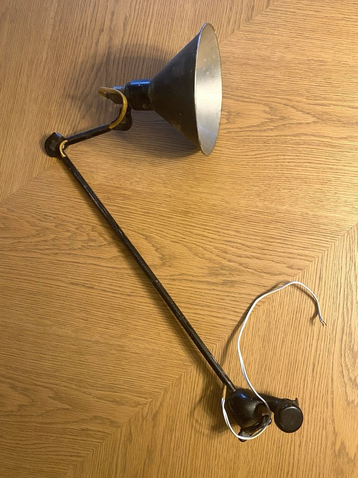 Lampe industrielle gras s.d.g.d