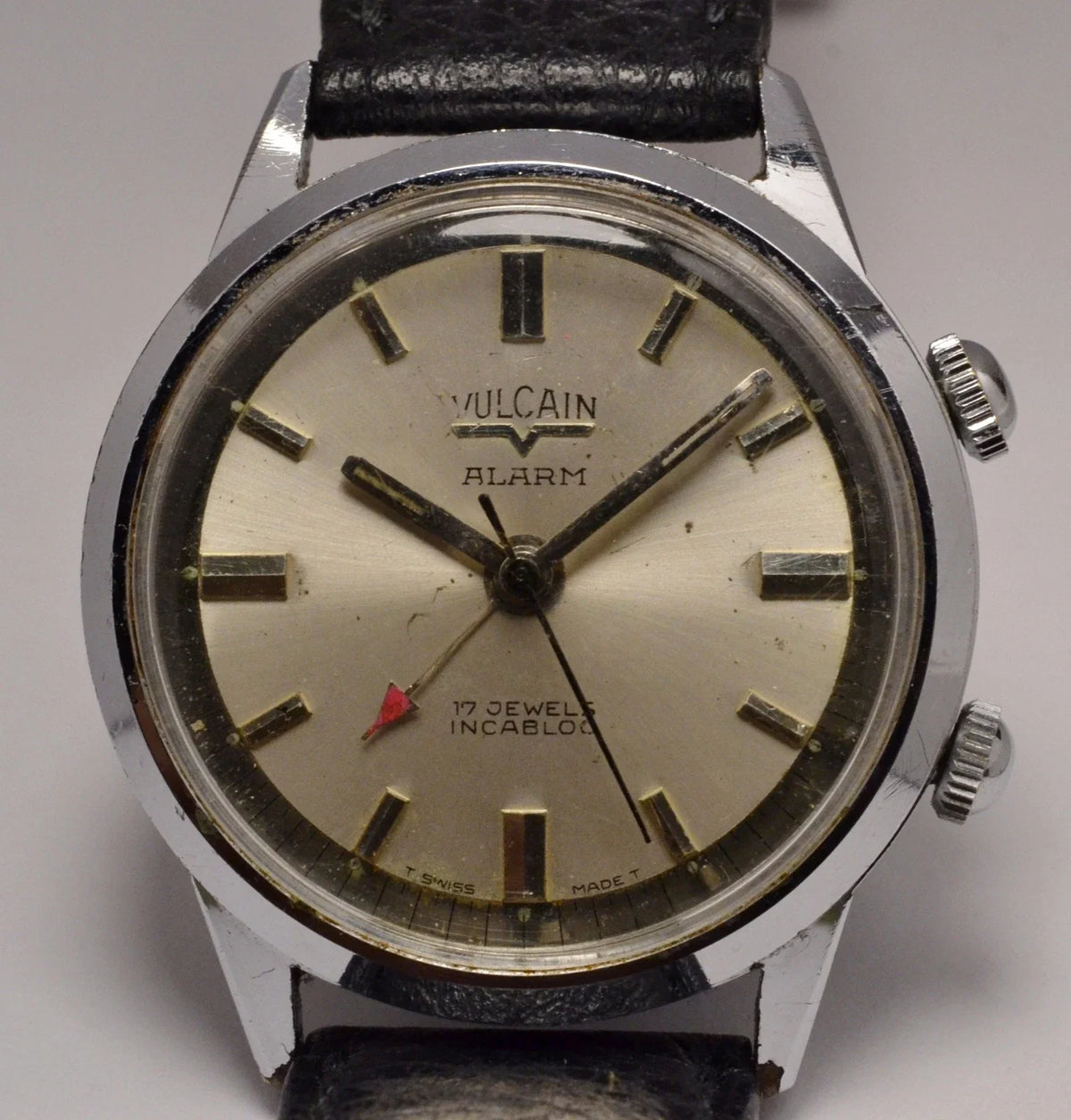 MONTRE VULCAIN ALARM VINTAGE REVEIL 1960 SWISS WATCH