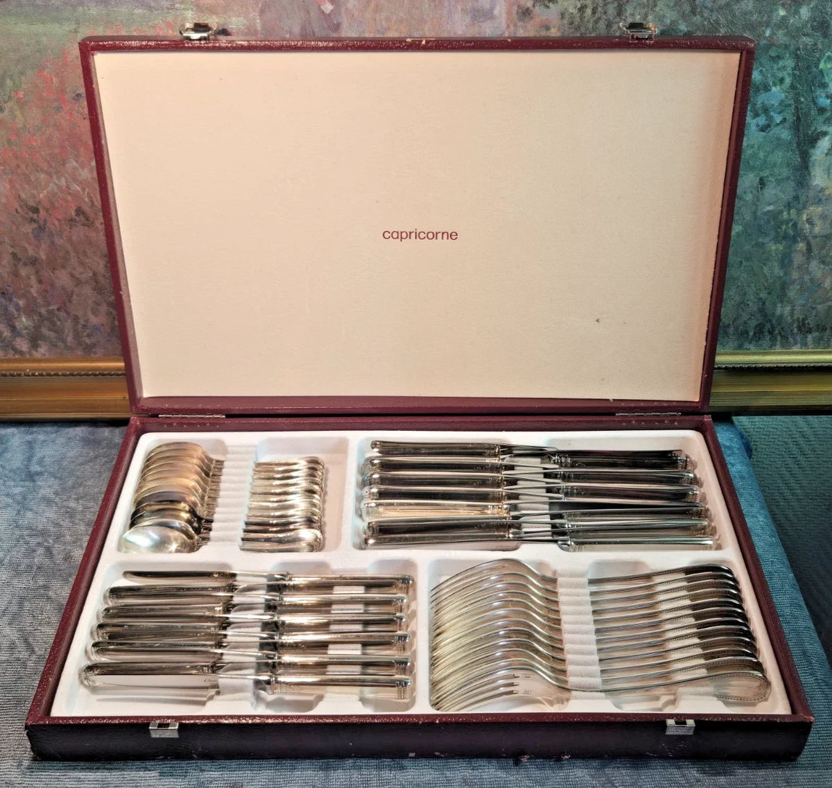 Belle ménagère ancienne en métal argenté CHRISTOFLE  Modèle MALMAISON 47 pièces