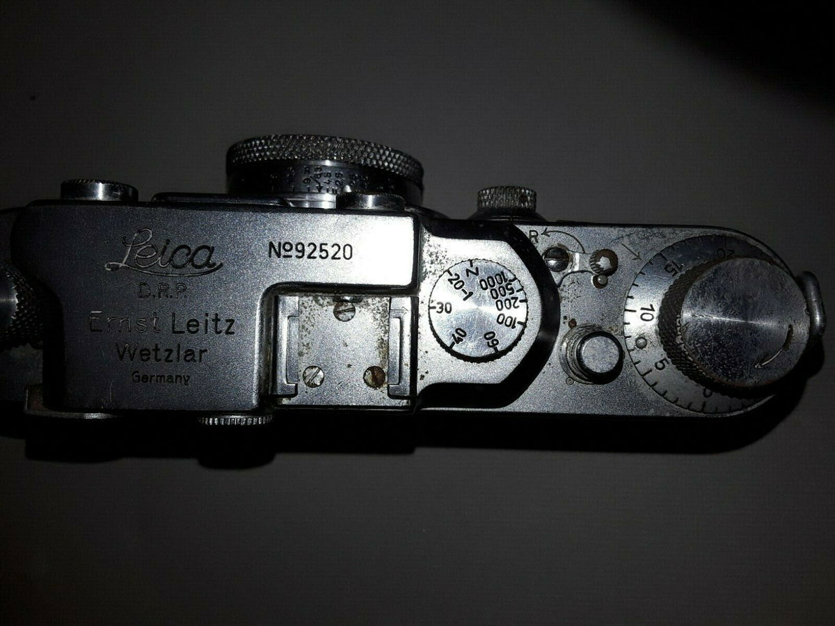 Vieil appareil photographique leica
