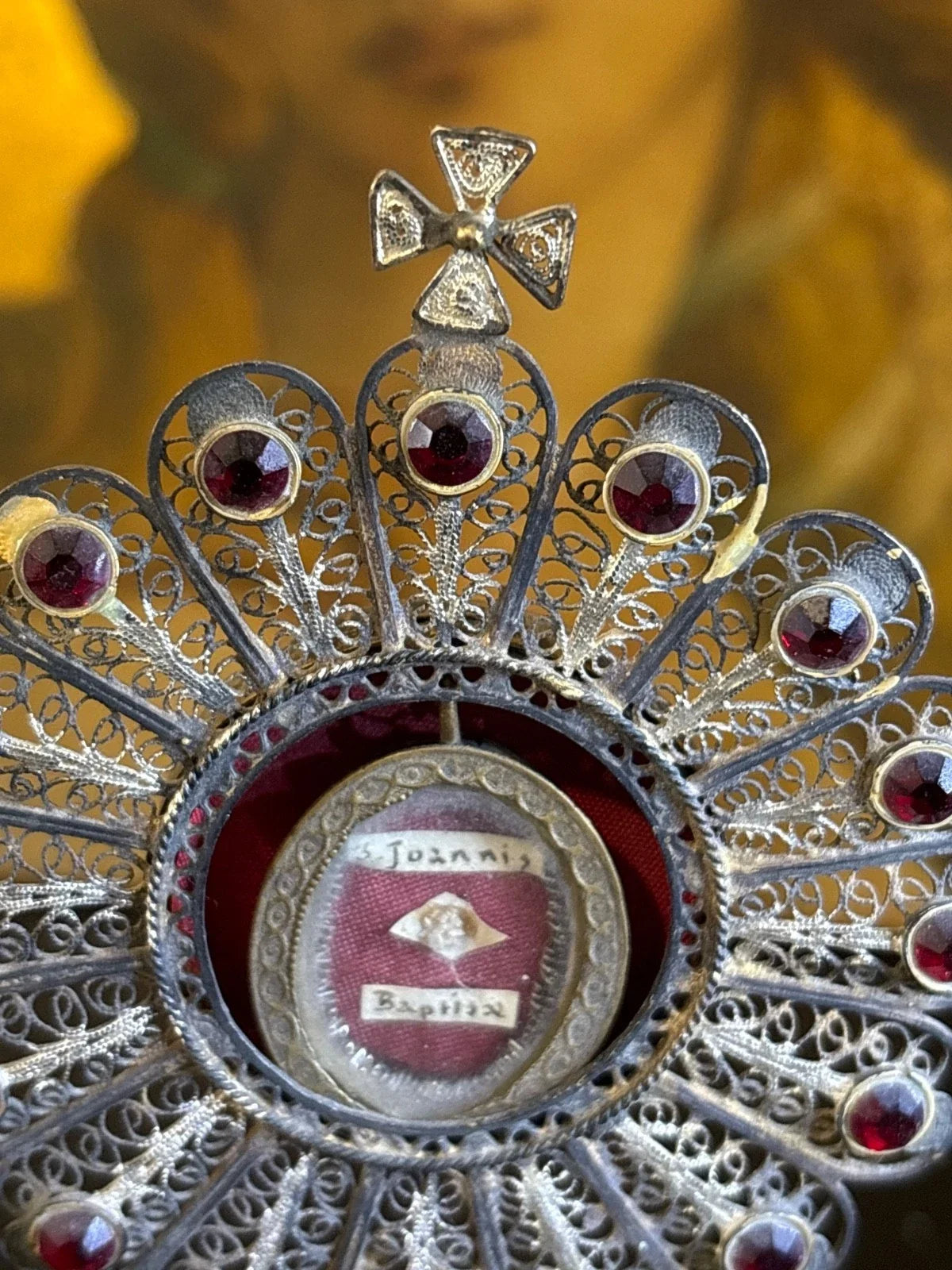 Rarissime monstrance reliquaire de Saint Jean Baptiste en forme d'ostensoir
