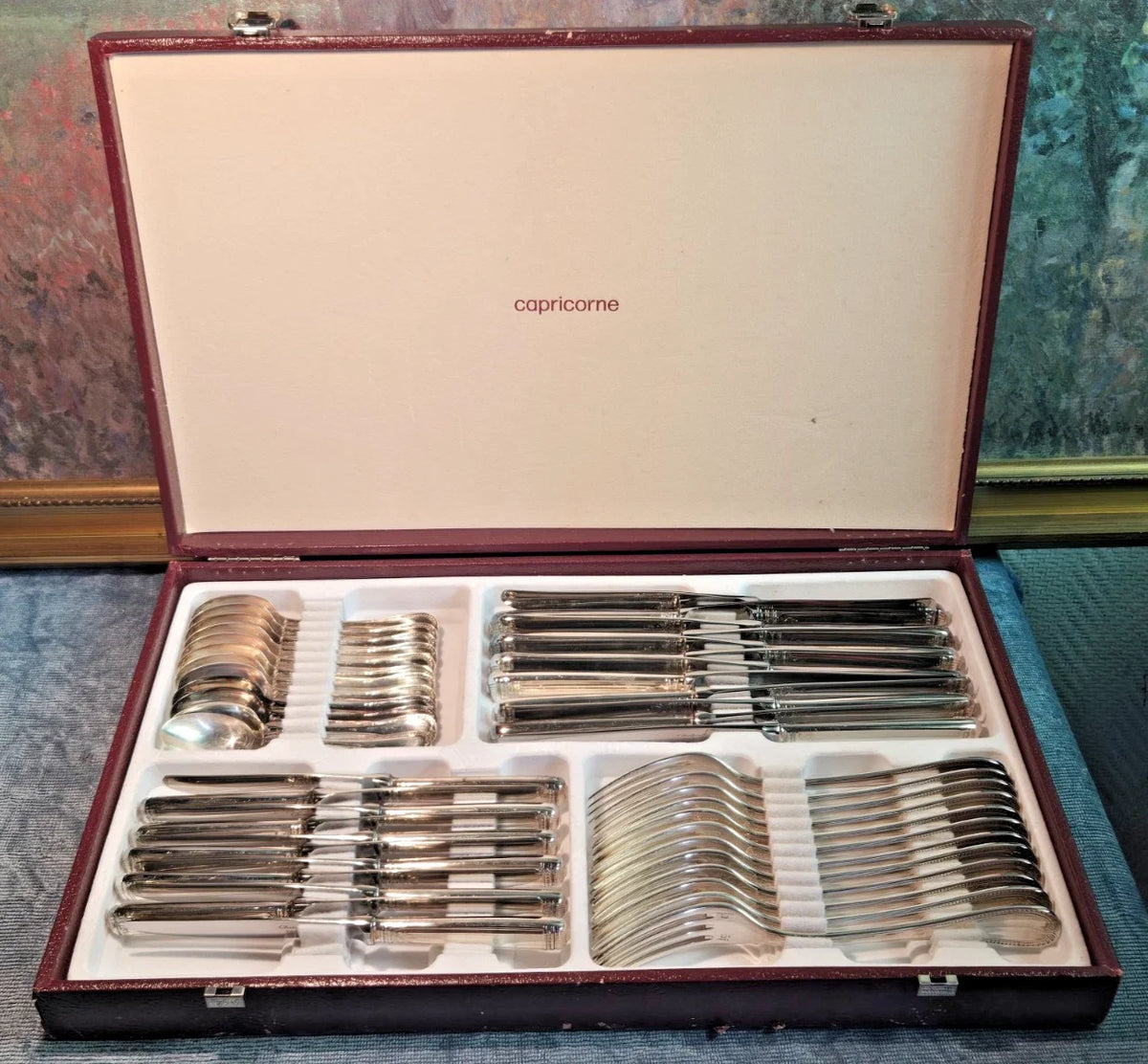 Belle ménagère ancienne en métal argenté CHRISTOFLE  Modèle MALMAISON 47 pièces
