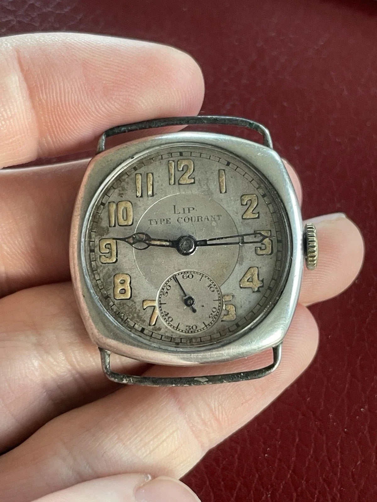 Ancienne montre militaire marque lip type courant