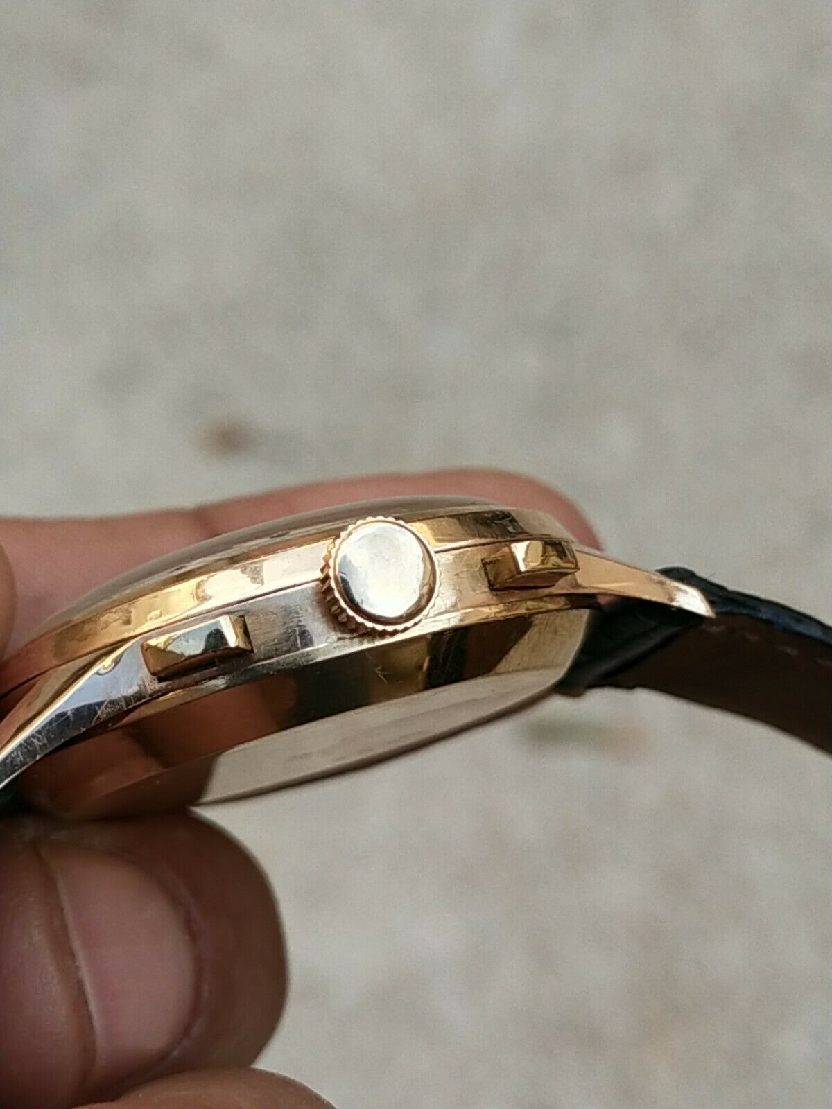 Montre vintage bulova cronograph automatic or18k