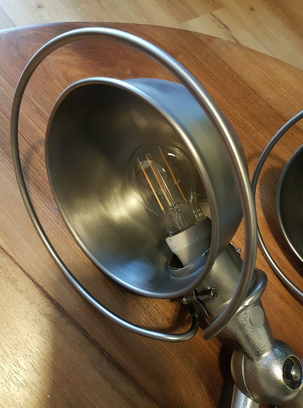 Lot 2 lampes jielde 3 bras industriel