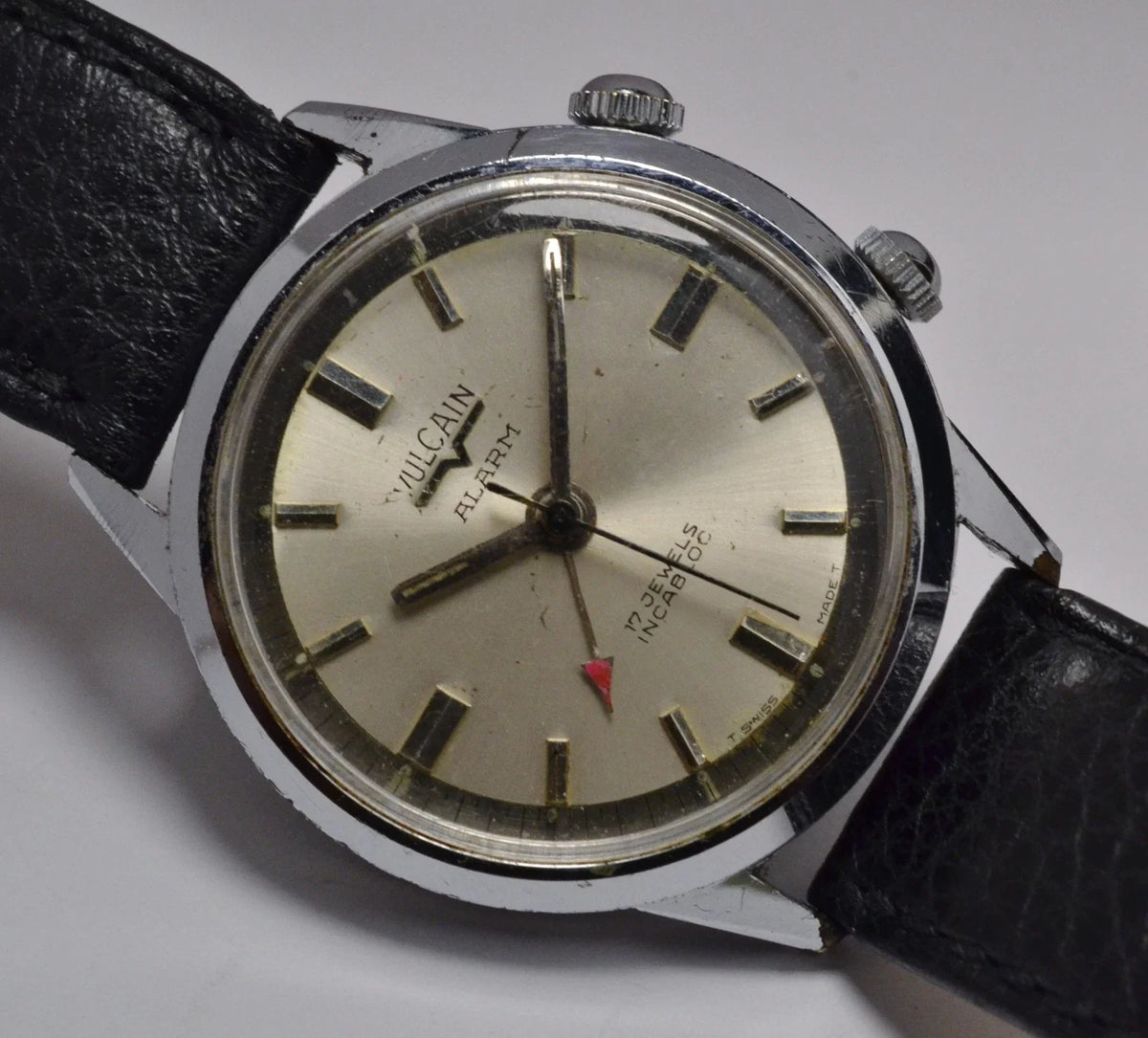 MONTRE VULCAIN ALARM VINTAGE REVEIL 1960 SWISS WATCH