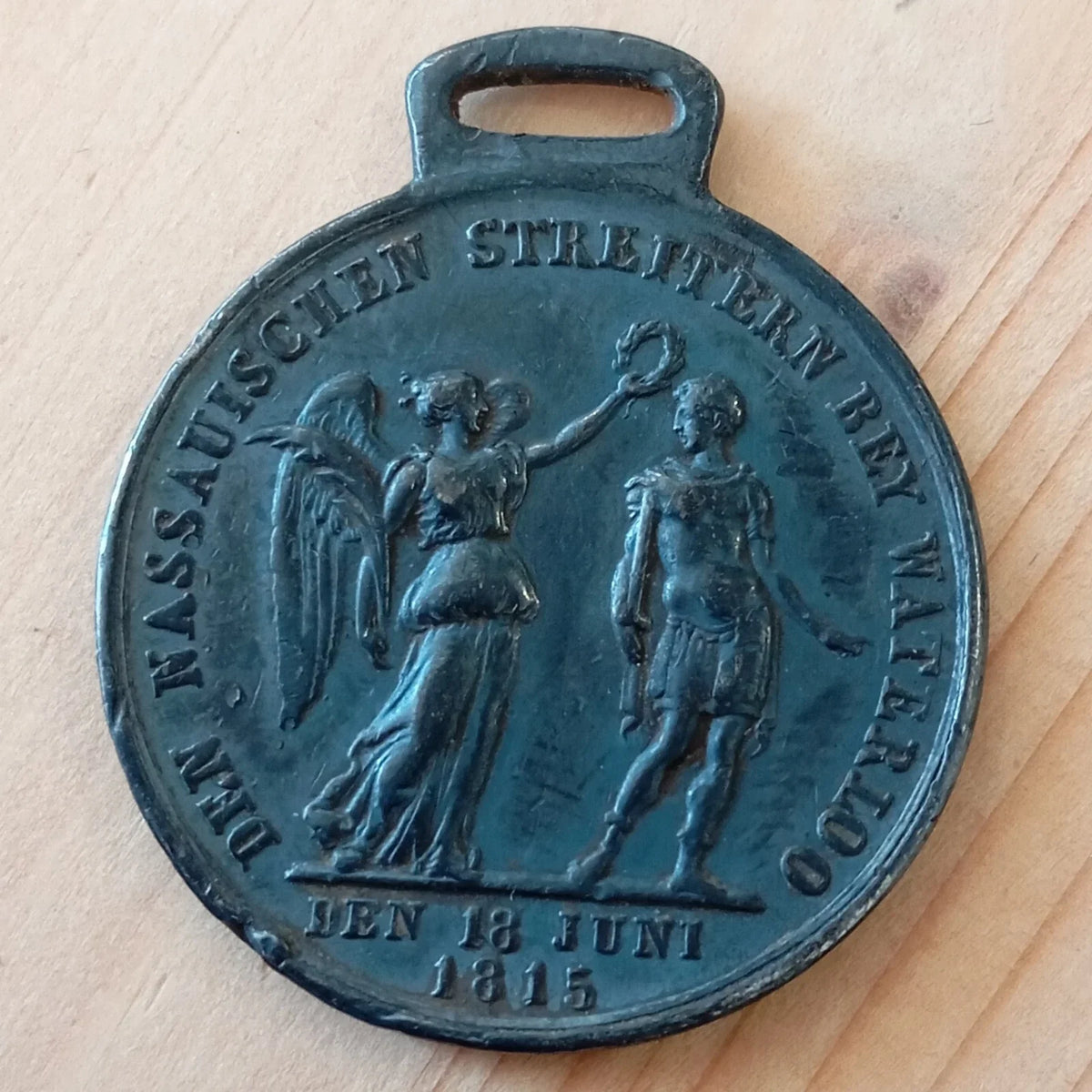 HAY15052026 (REFB1) Médaille commémorative bataille WATERLOO 1865 medal
