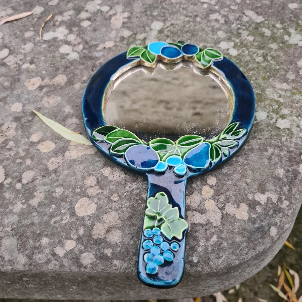 Mithe Espelt Miroir Face A Main