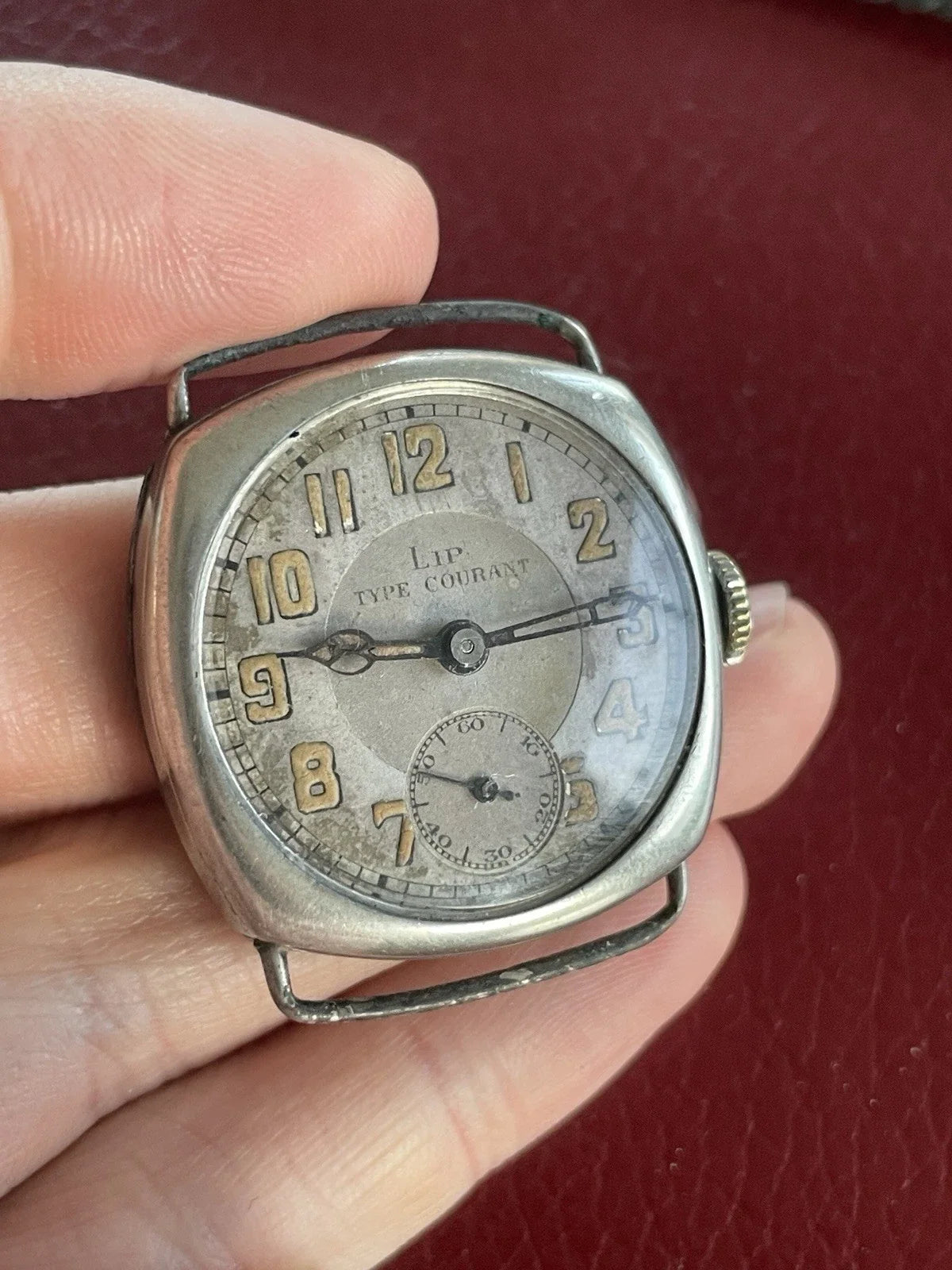 Ancienne montre militaire marque lip type courant