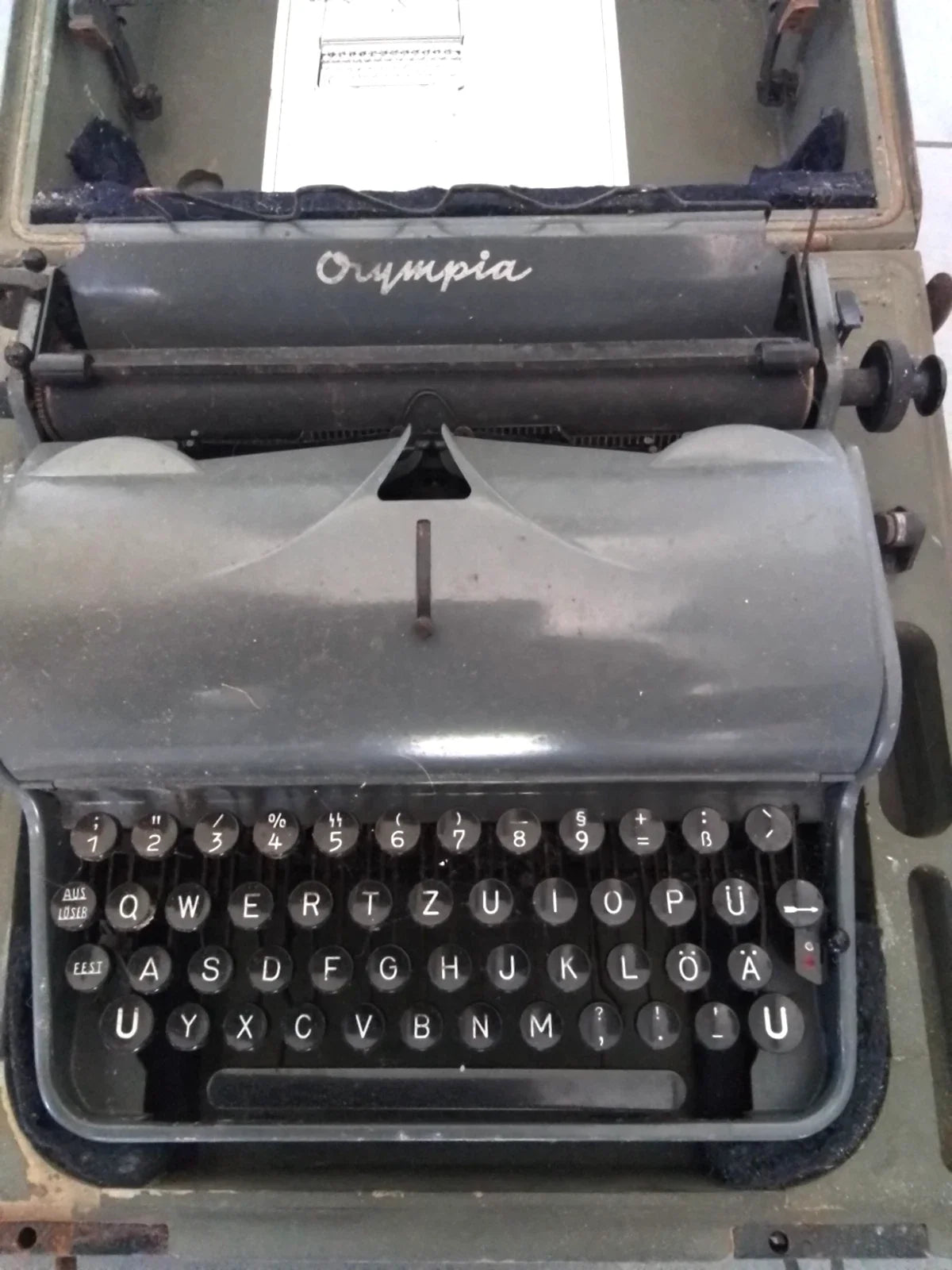 Machine a ecrire Allemande ww2