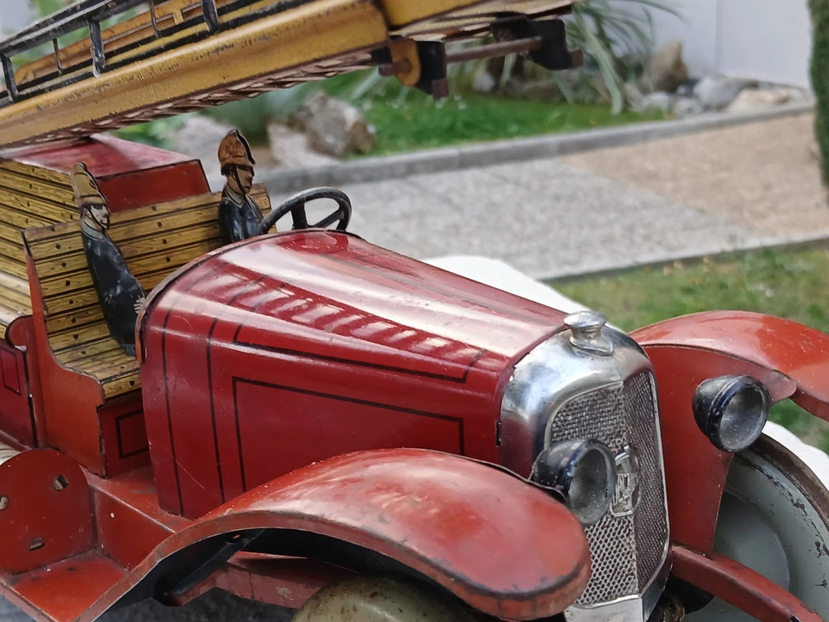 JEP POMPIER DELAHAYE AVEC SES 2 POMPIERS NO CR CIJ JOUET CITROEN JOUET ANCIEN