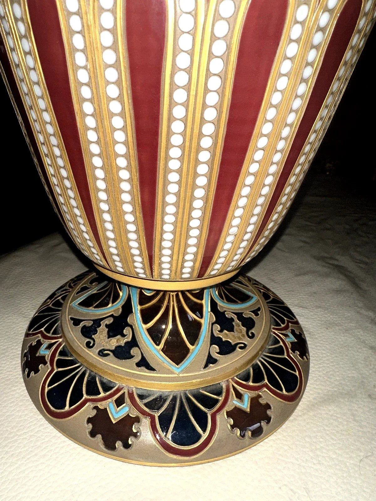 MAGNIFIQUE GRAND VASE EN GRES BYSANTIN SARREGUEMINES no 831