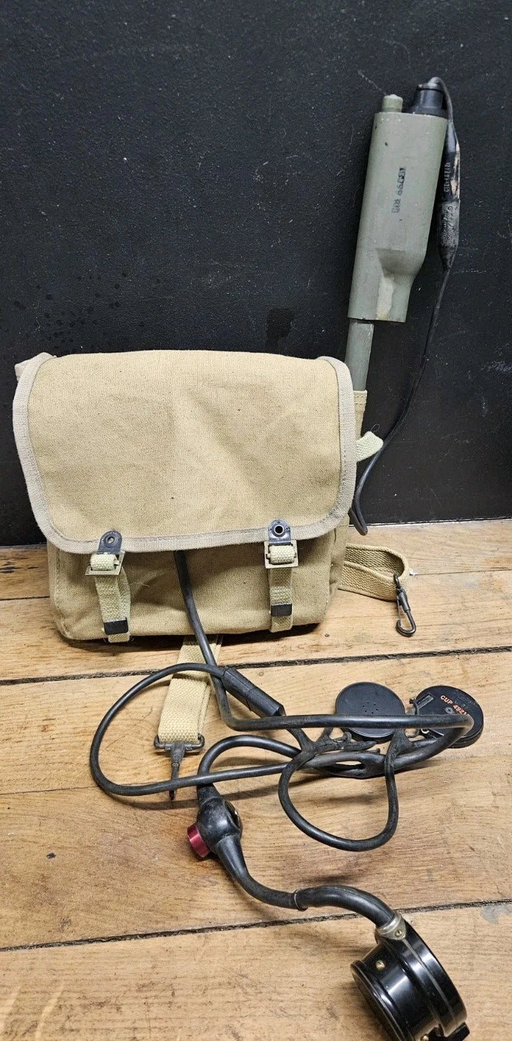Rare radio US  type Mab - Original - WW2.