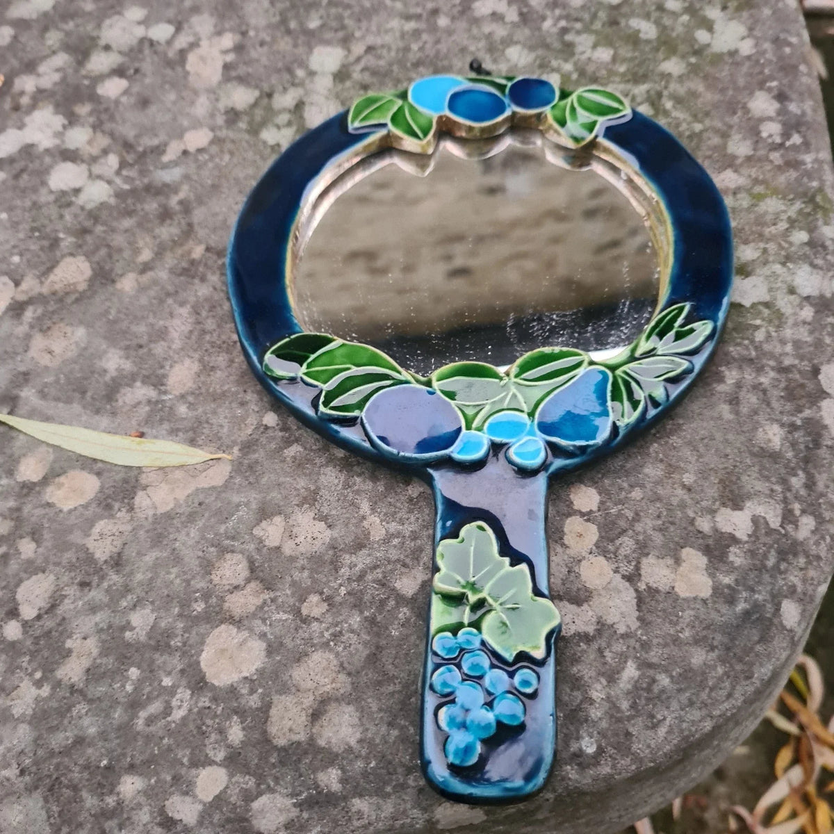Mithe Espelt Miroir Face A Main