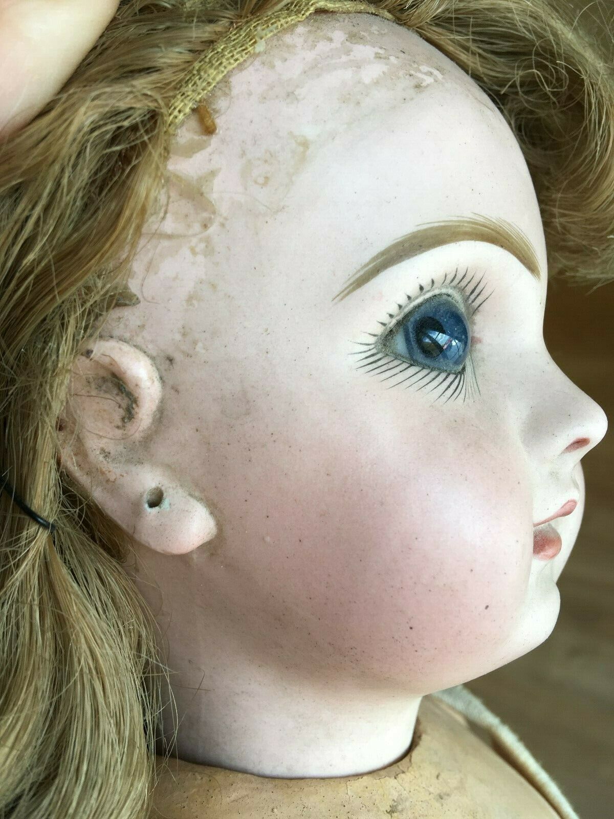 Poupée JUMEAU Bouche Fermée, Tête Porcelaine, Bté S.G.D.G